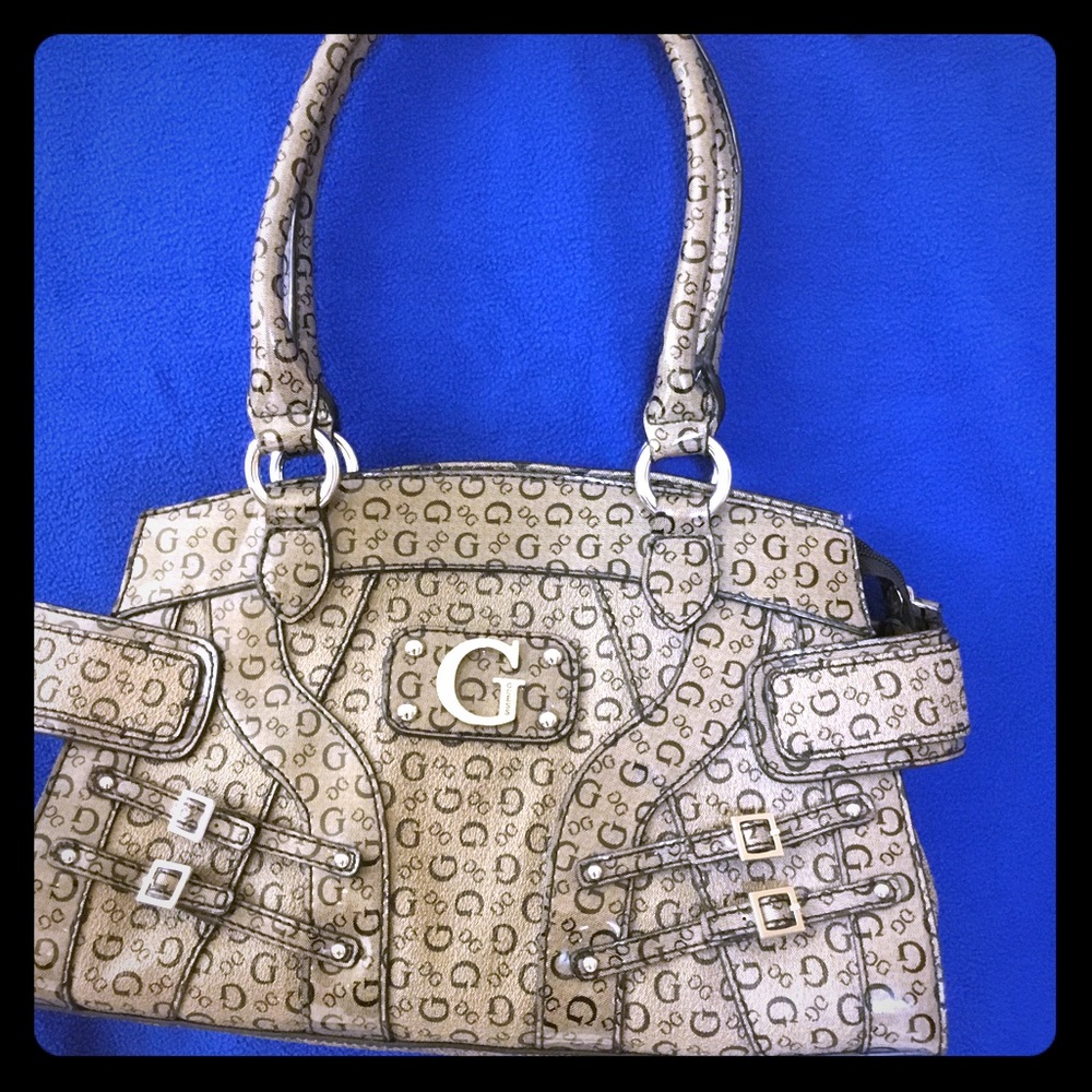 Guess purse